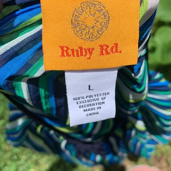 Ruby Rd Blouse - Picture 6 of 6